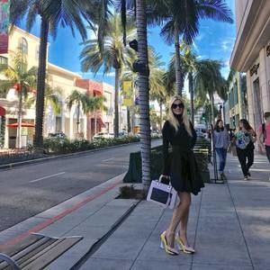 Meet your Posher, Eva